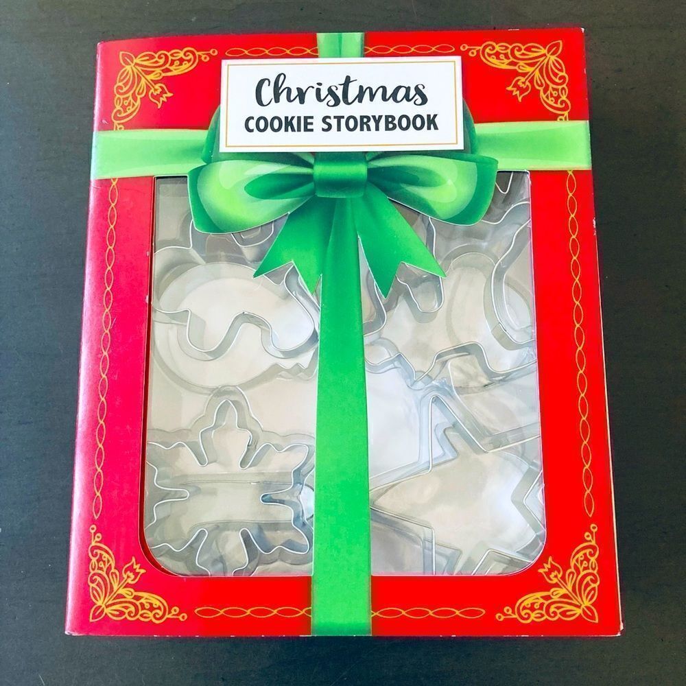 Christmas 12-pc Cookie Cutter Storybook Gift Set